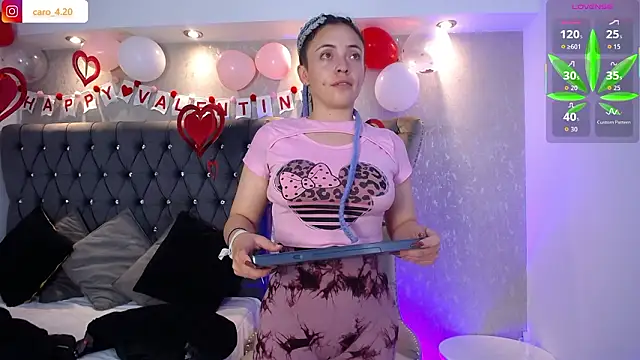 CaroFisher online show from February 18, 1:18 pm