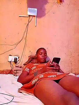 cute naimah online show from February 6, 6:22 pm