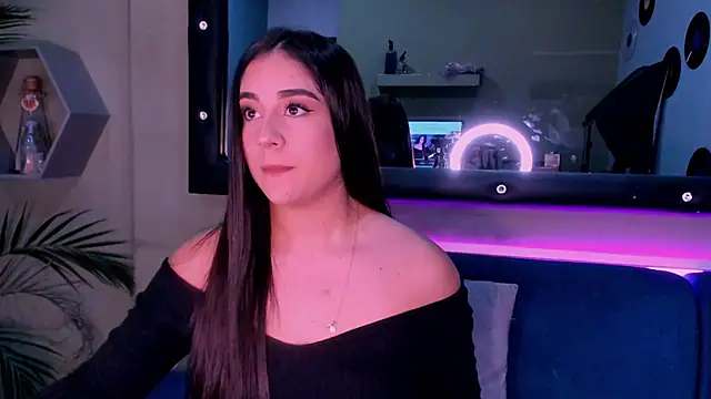 Sussy Bell01 online show from December 9, 11:34 pm