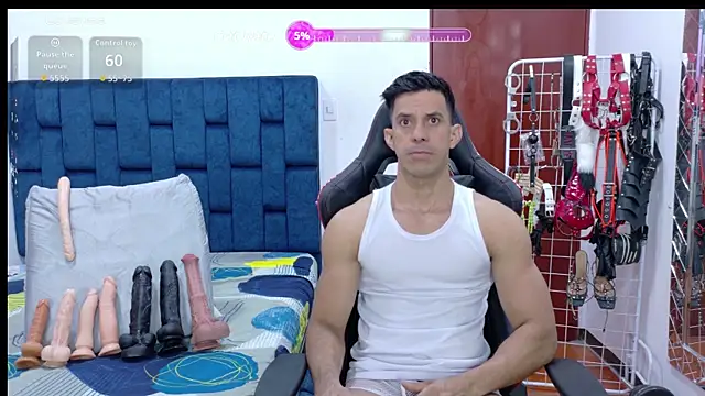 JoseRumbero26 online show from March 31, 2:06 pm