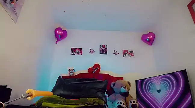  ChanellR  online show from January 28, 5:14 pm