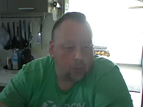 Snapshot of pimmelmann3 chatting on April 18, 9:46 am pimmelmann3 online show from April 18, 9:46 am