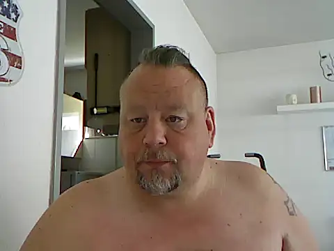 Snapshot of pimmelmann3 chatting on May 9, 8:19 am pimmelmann3 online show from May 9, 8:19 am