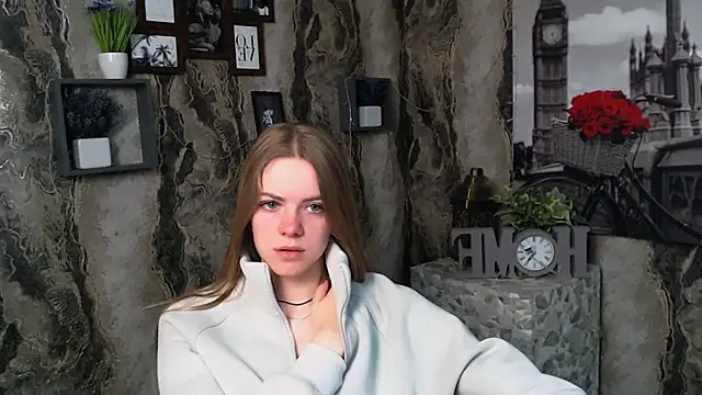 AliceFlirtt  online show from October 23, 9:19 am