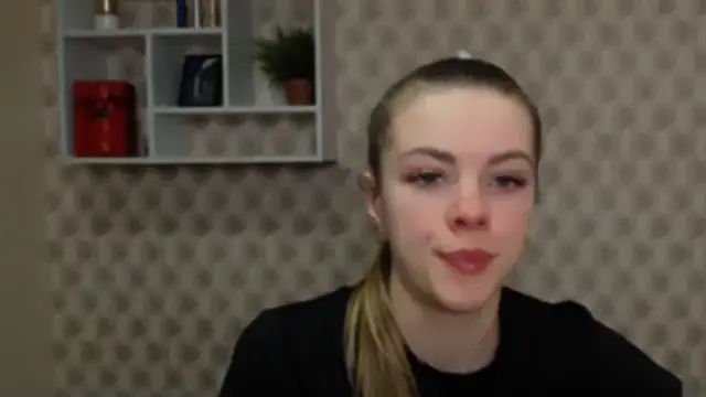 AliceFlirtt  online show from February 19, 9:27 am