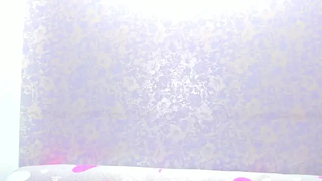 Vanessa Florence online show from April 9, 1:16 am