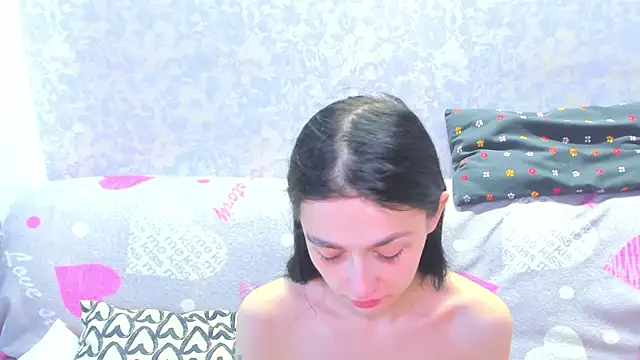 Vanessa Florence online show from May 17, 1:03 am