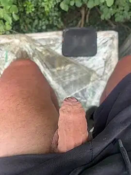 Snapshot of cussy007 chatting on July 1, 2:18 pm cussy007 online show from July 1, 2:18 pm