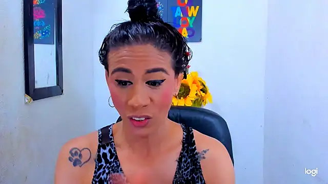 juanblakbigcock online show from December 2, 4:13 pm