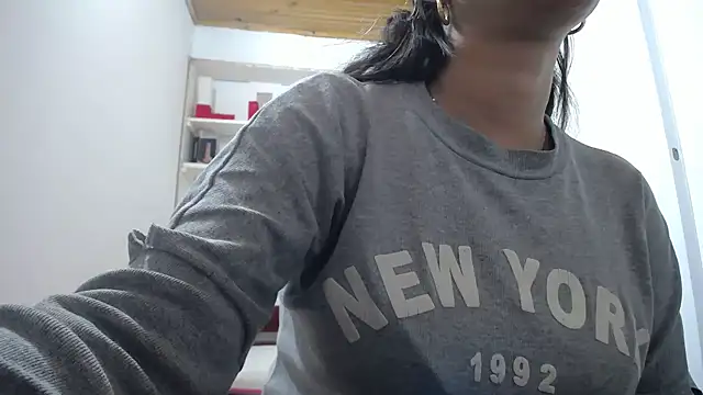 Snapshot of Luna_girlhot_ chatting on January 9, 7:26 pm Luna girlhot online show from January 9, 7:26 pm