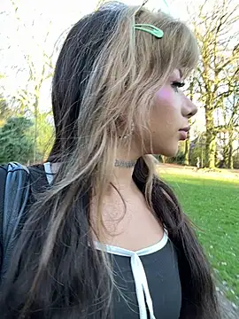 jackelinuh online show from February 25, 3:32 pm