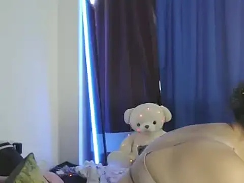 Snapshot of ximenajimenez chatting on December 31, 8:23 pm ximenajimenez online show from December 31, 8:23 pm