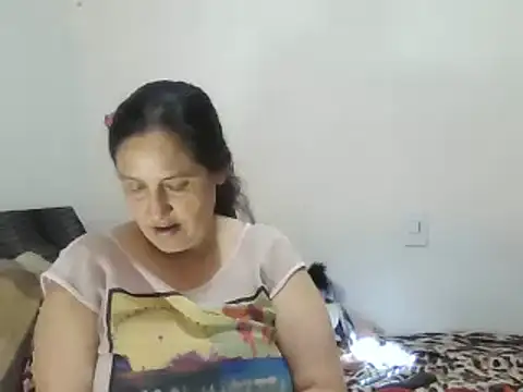 Snapshot of ximenajimenez chatting on February 18, 12:59 am ximenajimenez online show from February 18, 12:59 am