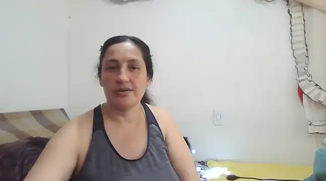 Snapshot of ximenajimenez chatting on March 16, 5:39 pm ximenajimenez online show from March 16, 5:39 pm