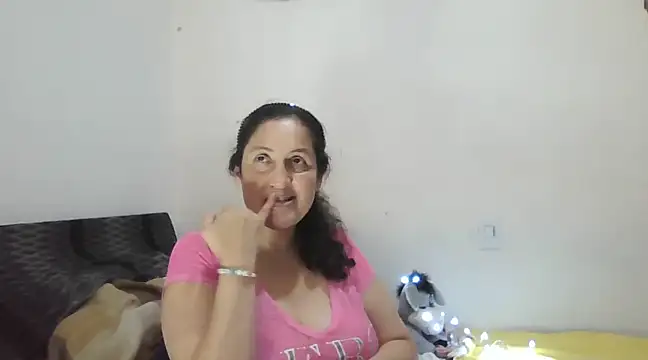 Snapshot of ximenajimenez chatting on March 20, 4:51 am ximenajimenez online show from March 20, 4:51 am