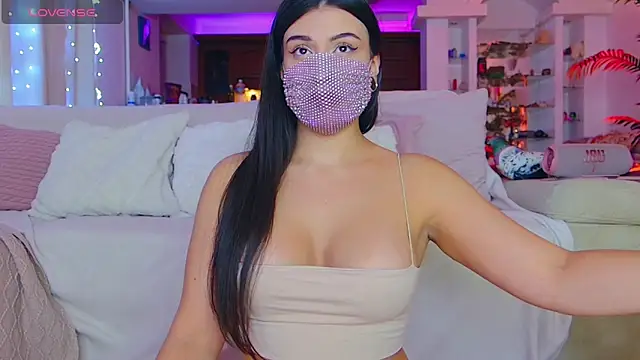 the sabenna online show from April 15, 4:25 pm