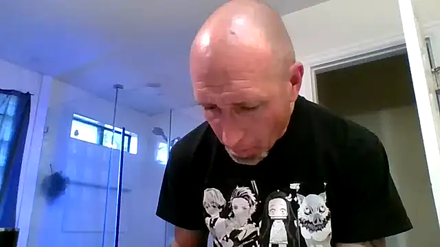 El Gizmo online show from April 4, 7:22 pm