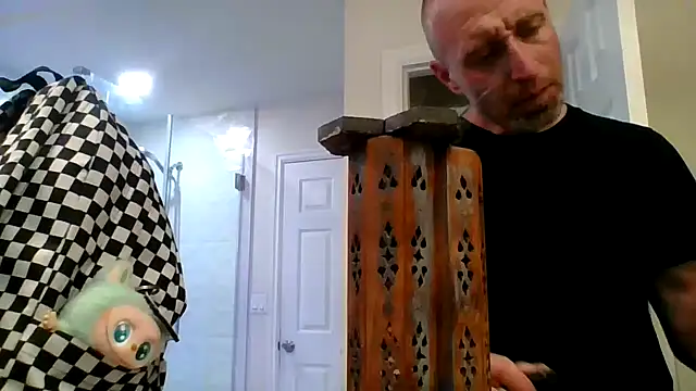 El Gizmo online show from April 15, 7:26 am