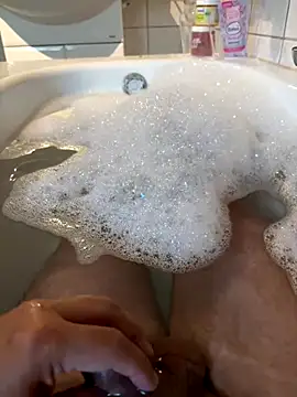 Snapshot of Wessi2005 chatting on September 15, 3:45 pm Wessi2005 online show from September 15, 3:45 pm