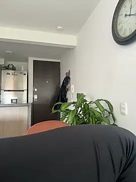 sukhakunis1 online show from February 13, 5:20 pm