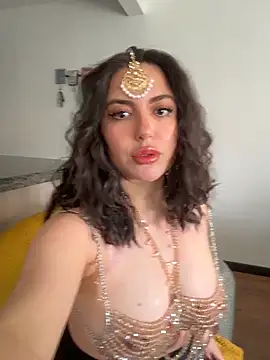 sukhakunis1 online show from June 14, 1:24 pm