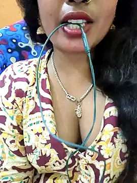 Snapshot of jasss-11 chatting on December 22, 6:48 pm jasss-11 online show from December 22, 6:48 pm