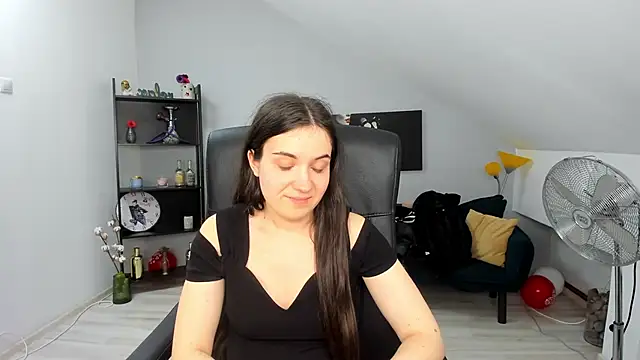 MelissaWiliam online show from March 19, 6:01 pm