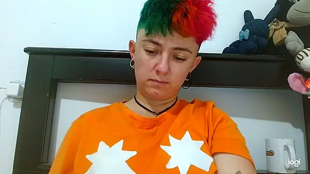 tomboyblue online show from February 16, 4:21 pm