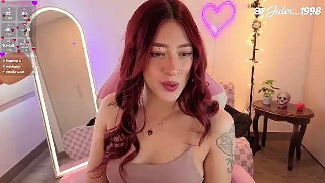 Snapshot of violet_ch chatting on February 28, 6:20 pm violet ch online show from February 28, 6:20 pm