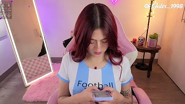 violet ch online show from March 27, 7:35 pm