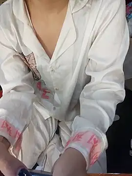 Lyly sexy2k online show from December 3, 4:05 pm