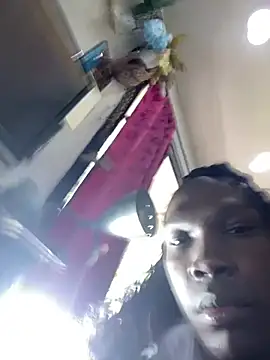 KandyHot  online show from April 1, 1:41 pm