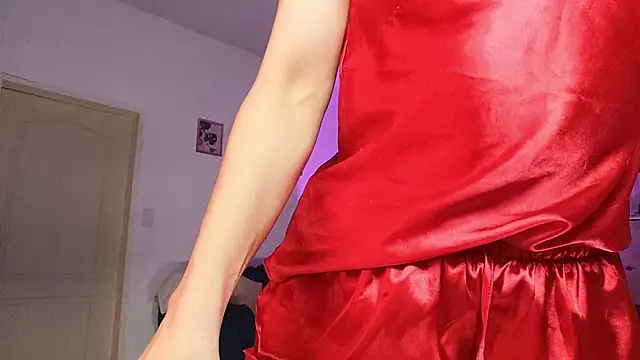 Snapshot of Melisa_cream chatting on May 3, 2:17 am Melisa cream online show from May 3, 2:17 am