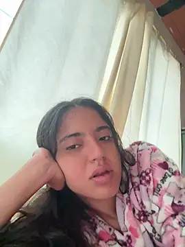 ViolettaSummer online show from April 10, 11:37 am