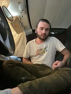 Snapshot of nibrankd chatting on March 9, 9:02 am nibrankd online show from March 9, 9:02 am