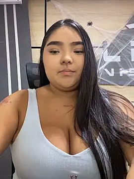 Snapshot of little_lissiee chatting on September 25, 5:49 pm little lissiee online show from September 25, 5:49 pm