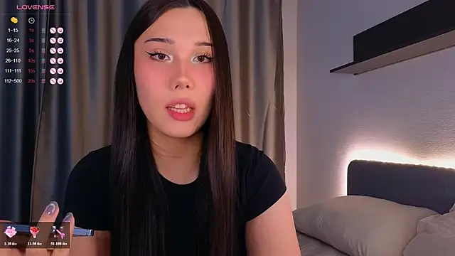 Snapshot of Kaia_Sunshine_Mia chatting on July 2, 11:27 am Kaia Sunshine Mia online show from July 2, 11:27 am