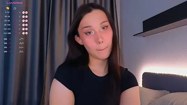 Snapshot of Kaia_Sunshine_Mia chatting on July 10, 11:13 am Kaia Sunshine Mia online show from July 10, 11:13 am