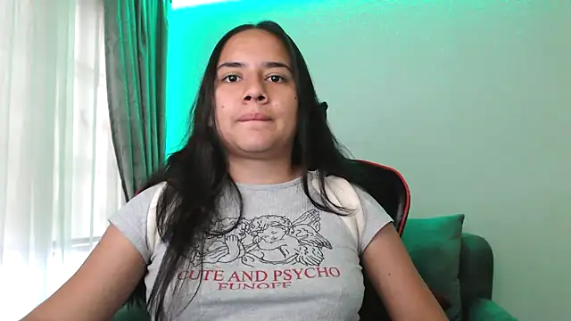 Snapshot of Lexyevans chatting on January 30, 7:37 pm Lexyevans online show from January 30, 7:37 pm