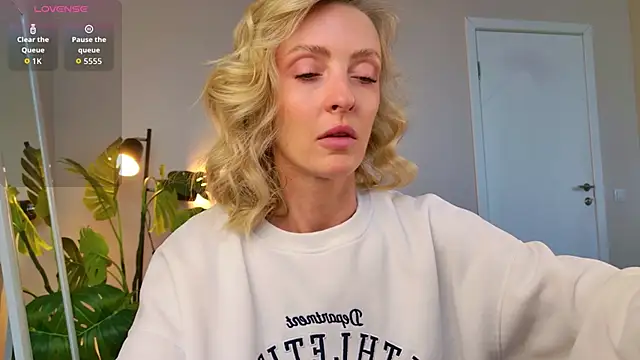 sexuallycorrecte online show from May 30, 7:38 am