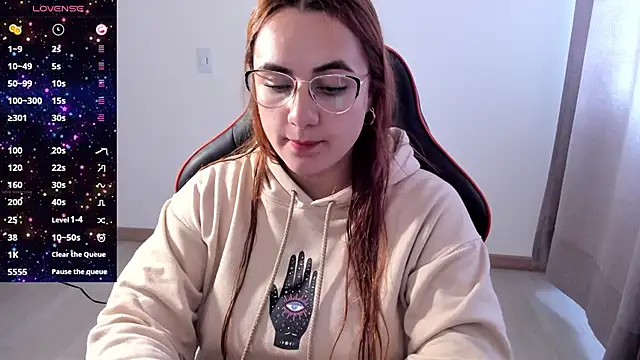 maryluna95 online show from October 27, 2:10 pm