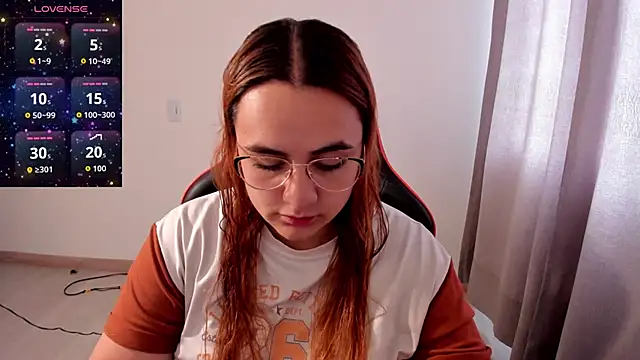 maryluna95 online show from November 27, 8:11 pm