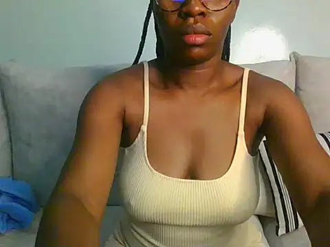 lisaa544 online show from January 18, 3:32 am