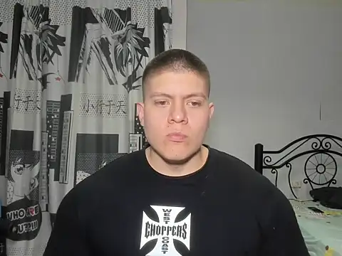 Snapshot of regan_jhonso chatting on November 15, 9:43 pm regan jhonso online show from November 15, 9:43 pm
