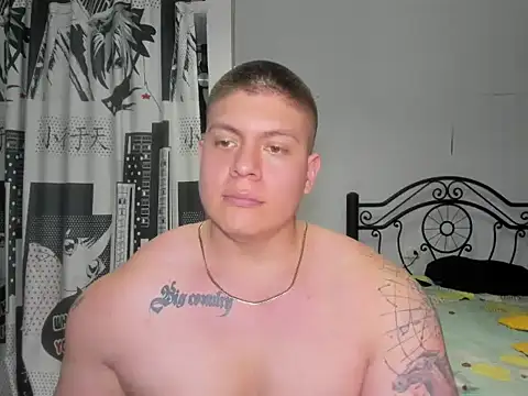 Snapshot of regan_jhonso chatting on December 20, 5:14 am regan jhonso online show from December 20, 5:14 am