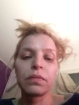 Snapshot of BritneyHudson chatting on January 18, 4:16 am BritneyHudson online show from January 18, 4:16 am