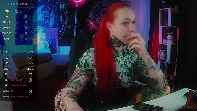 miss jenna lovee online show from March 25, 1:11 am