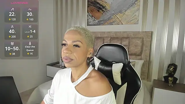 summer night  online show from February 11, 11:48 am