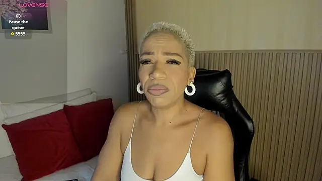 summer night  online show from March 13, 11:28 am