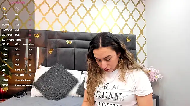 RubbyTaylor online show from October 8, 1:53 pm